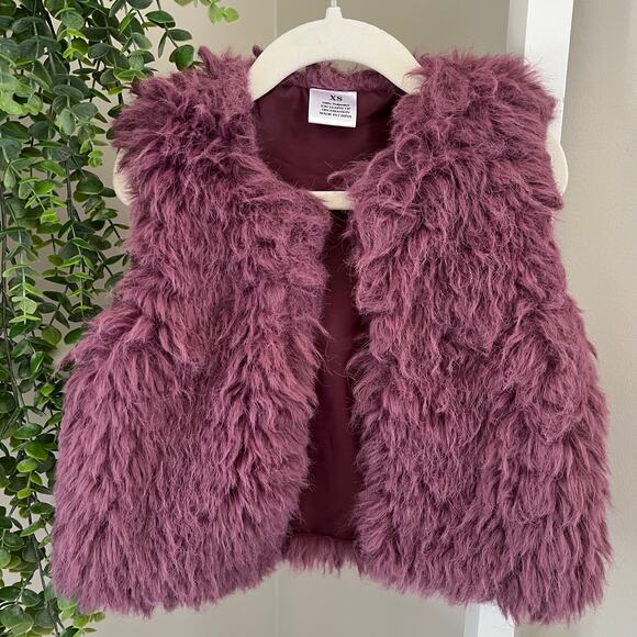 Faux Fur Vest Dark Muave Pink Girl's Size XS - Picture 2 of 6